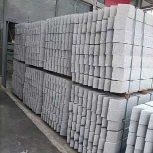 南平芝麻白树围石 树池