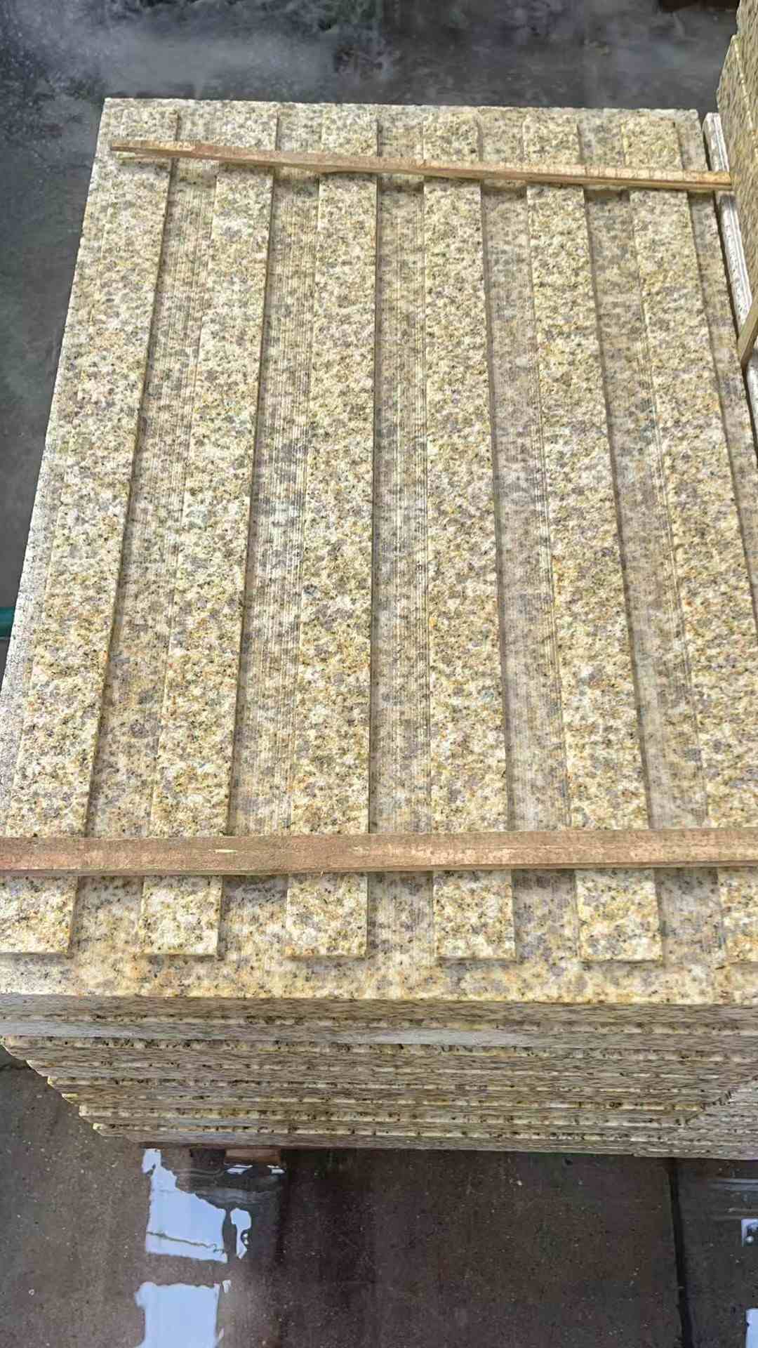 南平黄金麻盲道 石材盲道